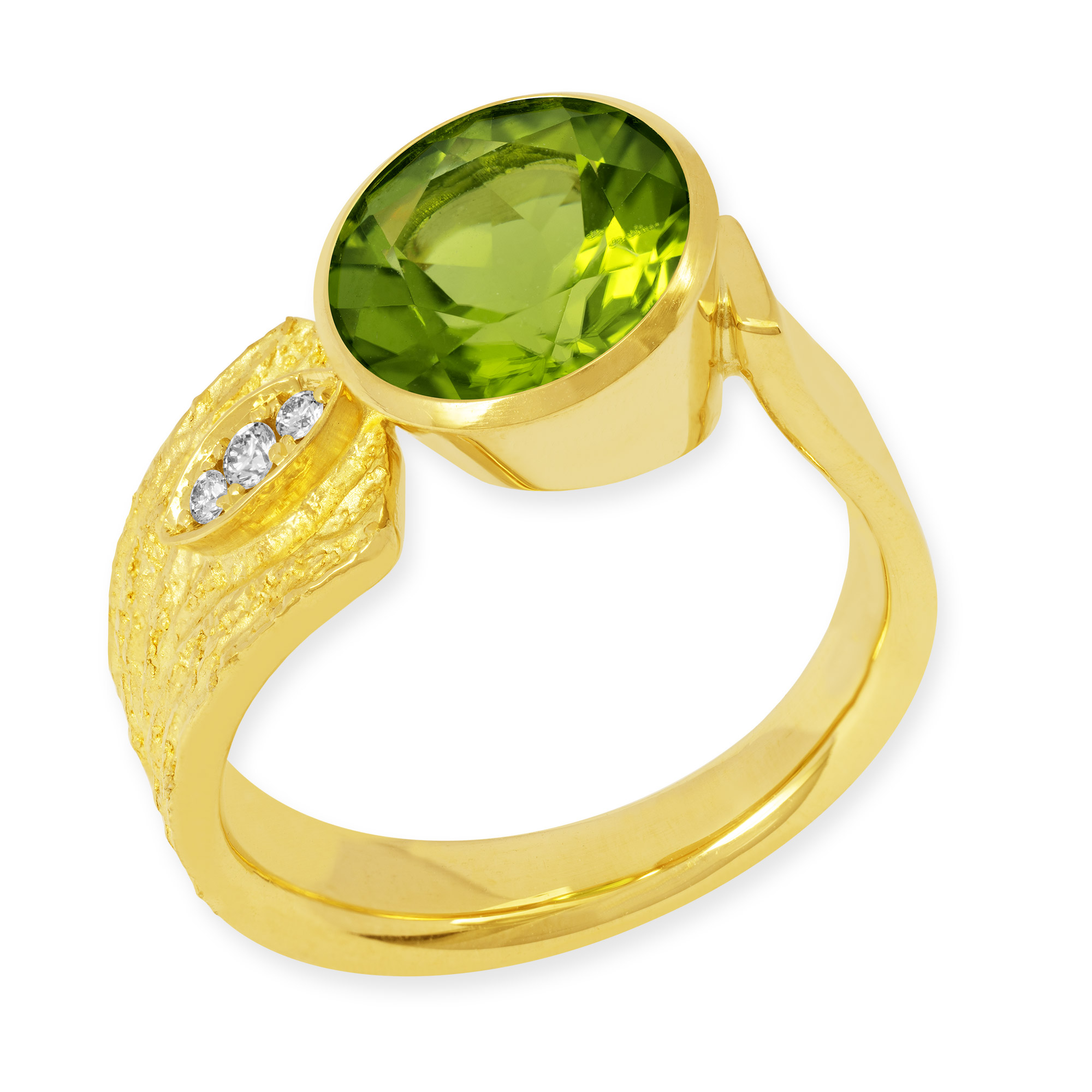 Gelbgold Ring "Albero" mit Peridot und Brillanten