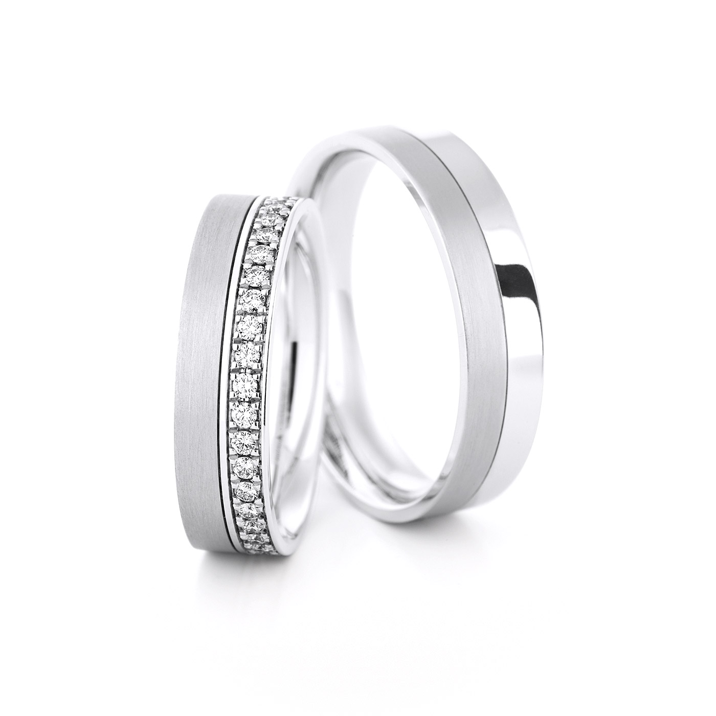 trauringe-1400x1400-246621-273857 Trauringe