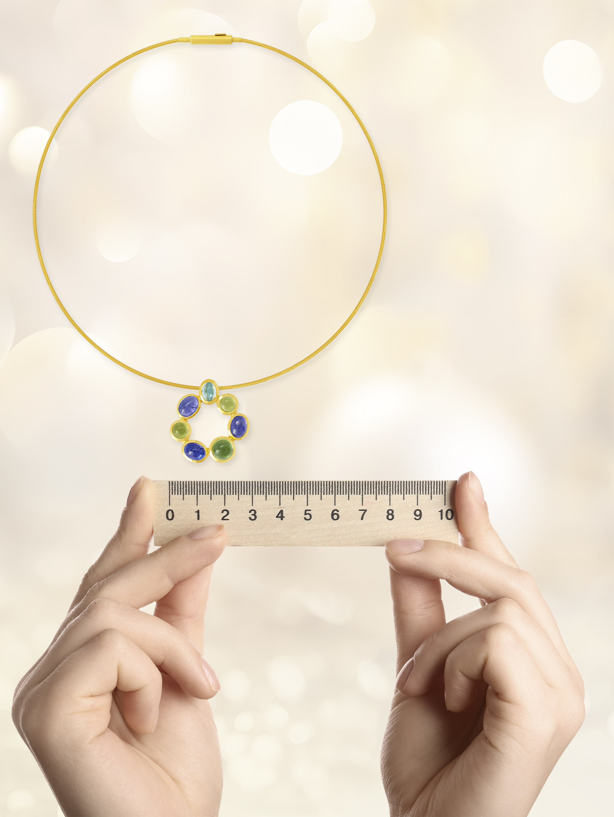 Schmuck mit Lineal -122173