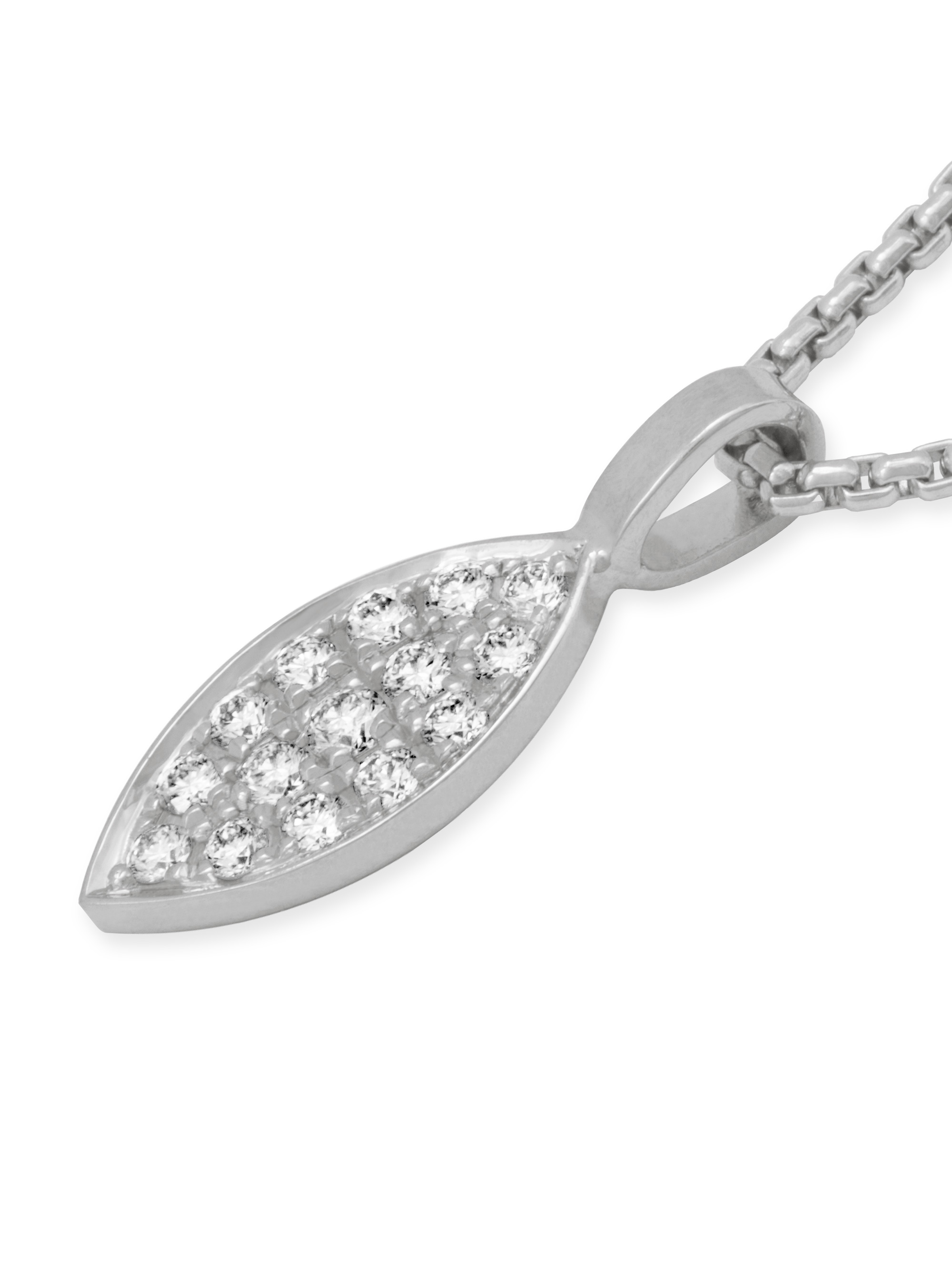 LESER Anhaenger-Navett-Gross-750WG-Brillanten LESER Anhaenger-Navett-Gross-750WG-Brillanten