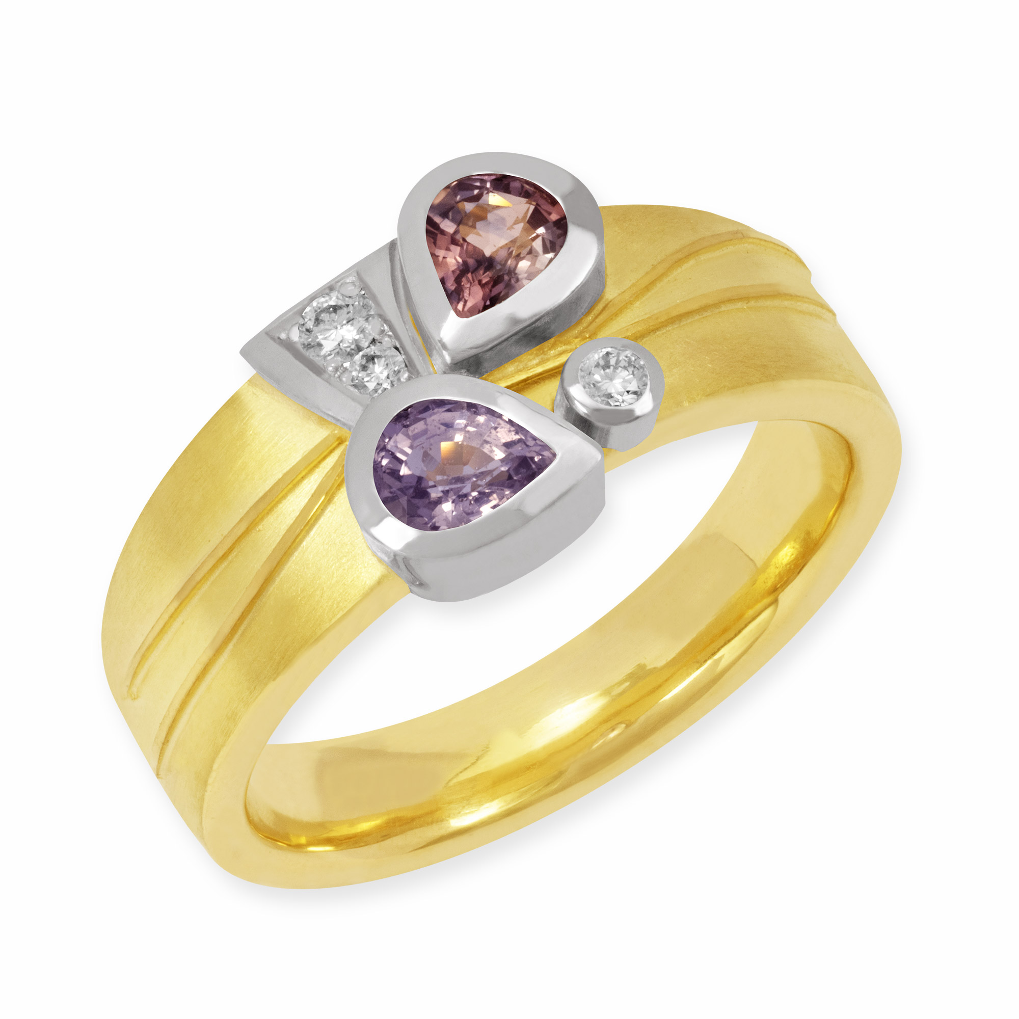 Ring aus Gelbgold und Weißgold mit Tahitiperle und 2 Saphir
