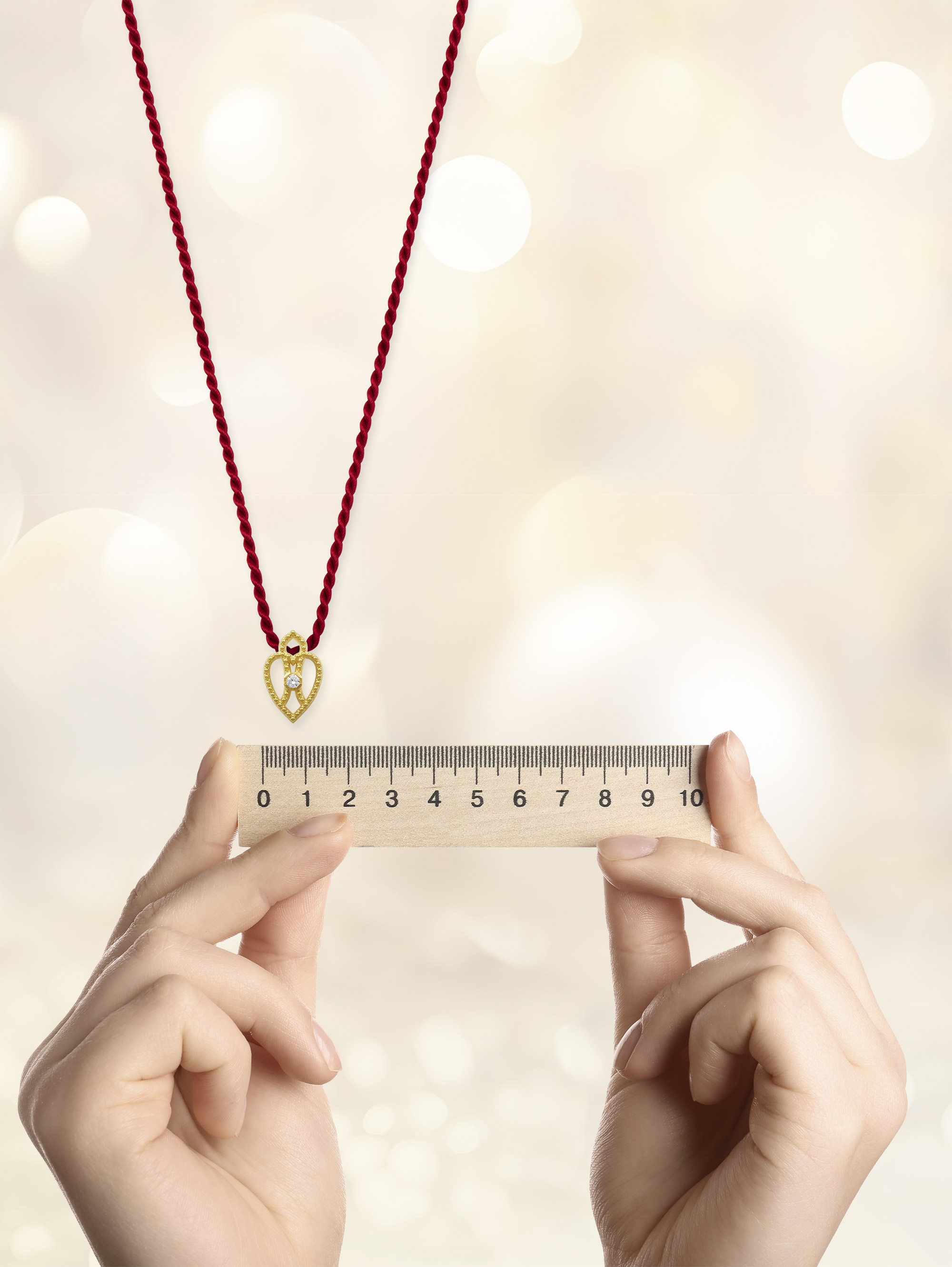 Schmuck mit Lineal -104527