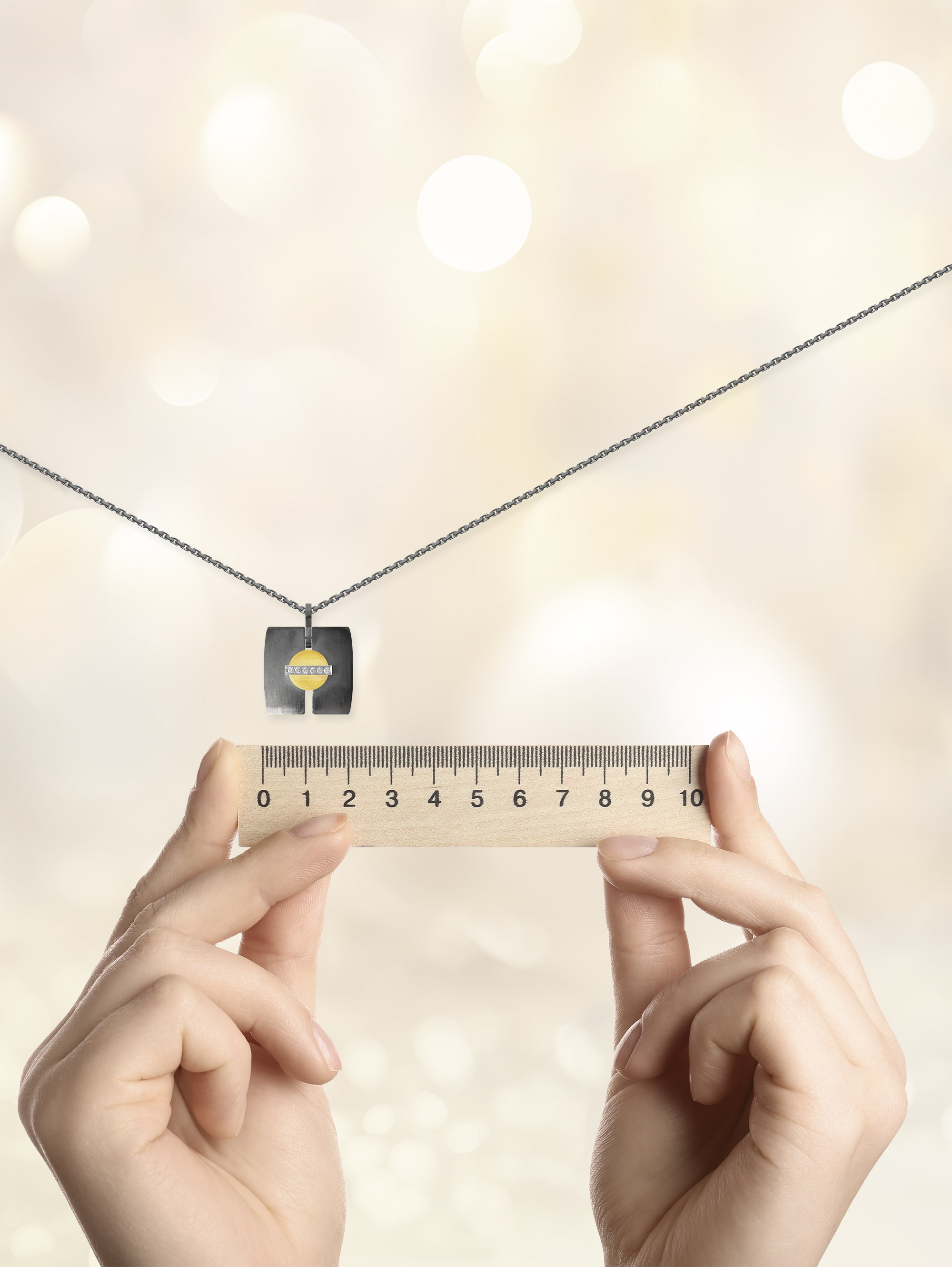 Schmuck mit Lineal -122829