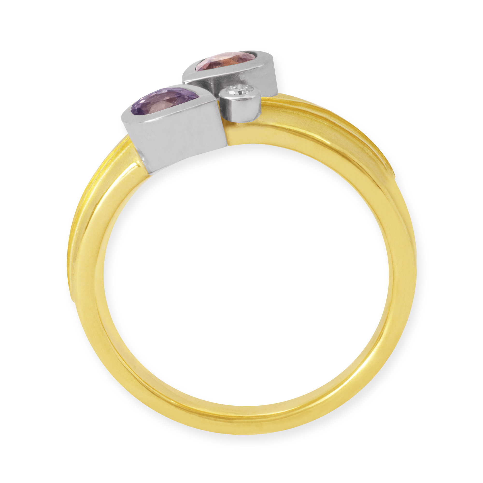 Ring aus Gelbgold und Weißgold mit Tahitiperle und 2 Saphir
