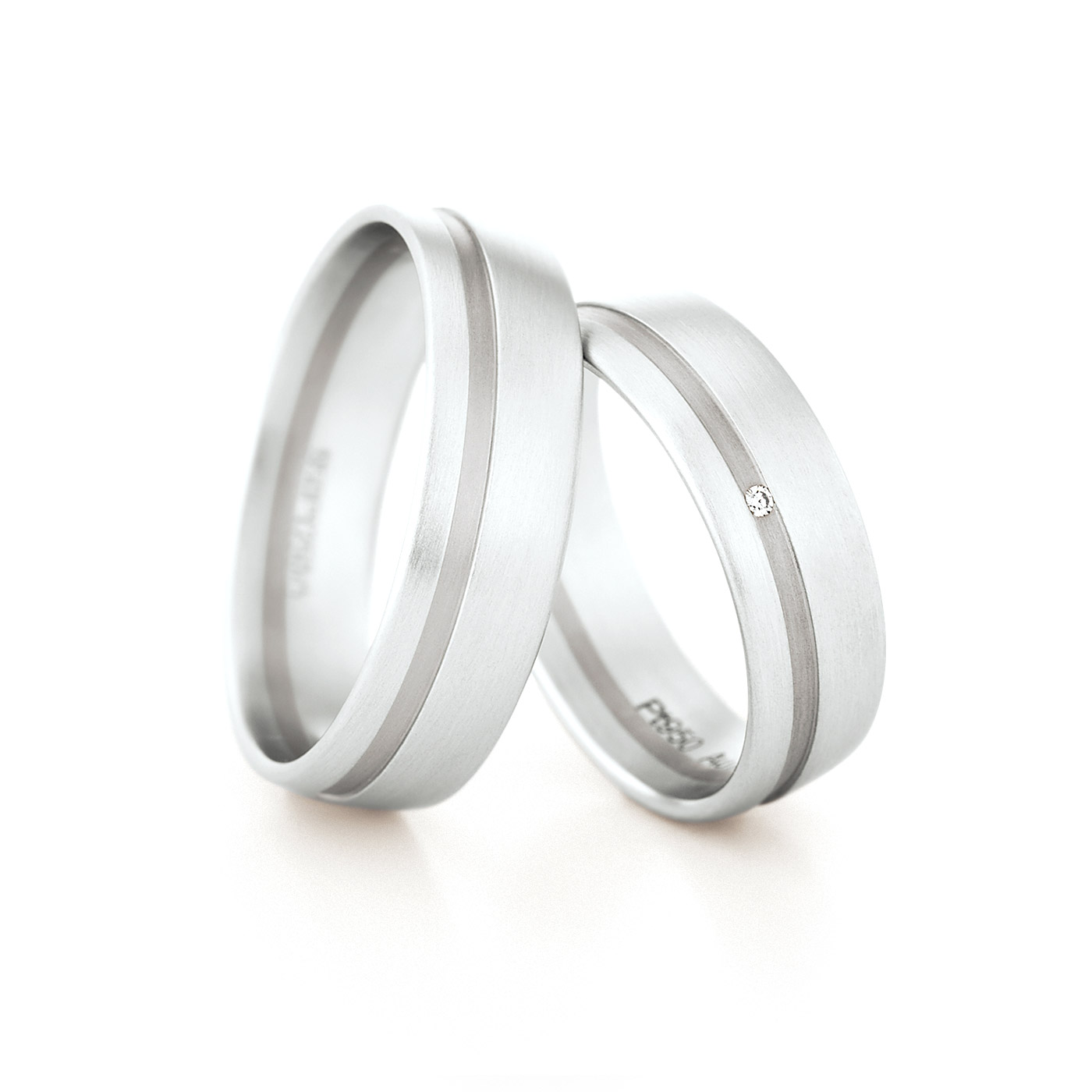 trauringe-1400x1400-241218-273537 Trauringe