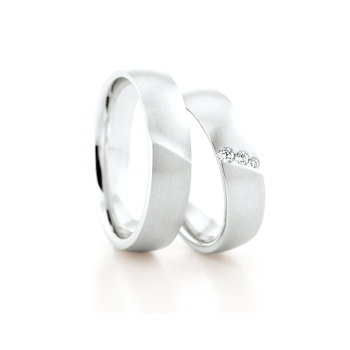 trauringe-1400x1400-243597-274067 Trauringe