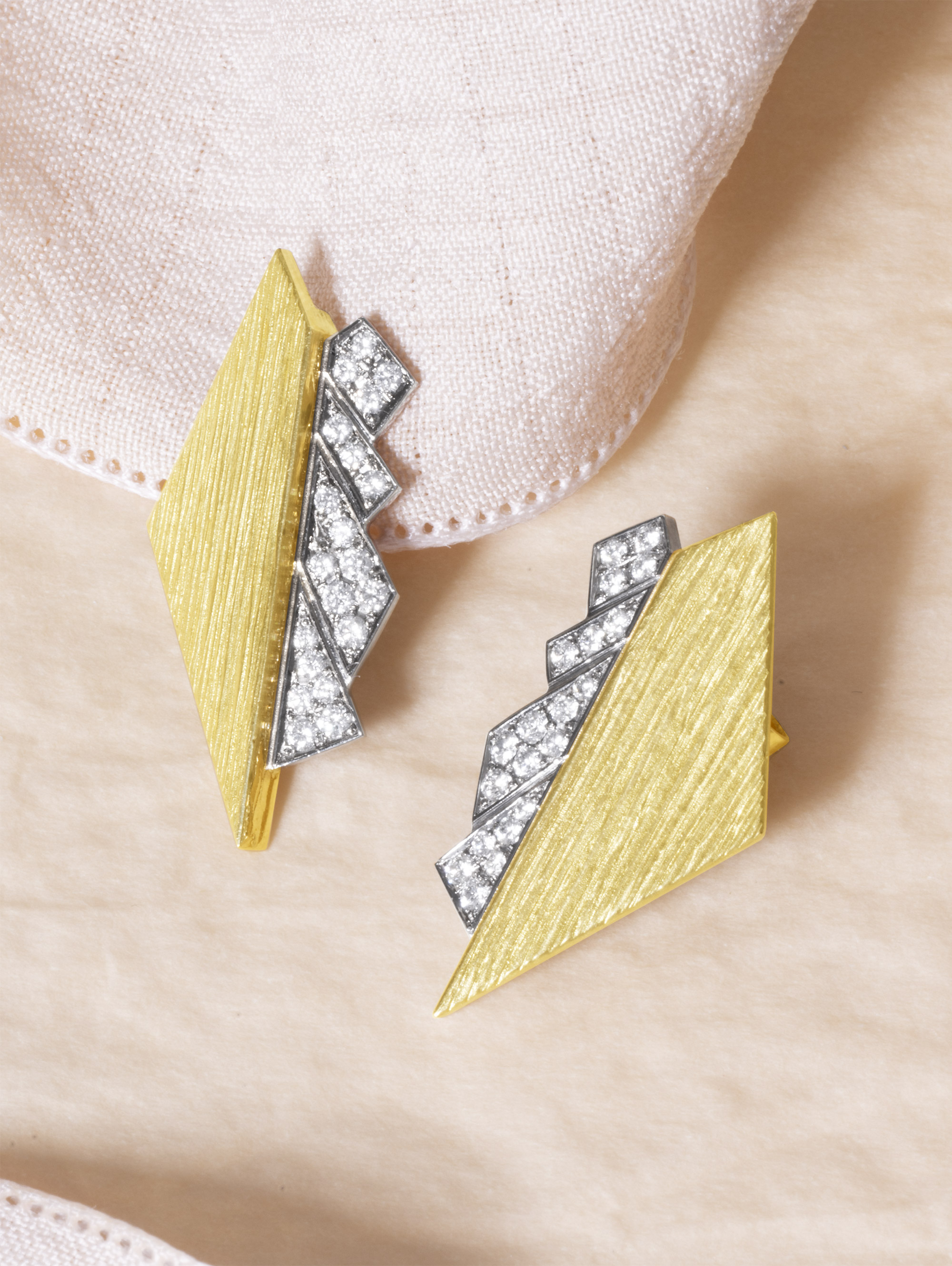 LESER Ohrstecker-Zackzack-Gelbgold-Weissgold-Brillanten-122570