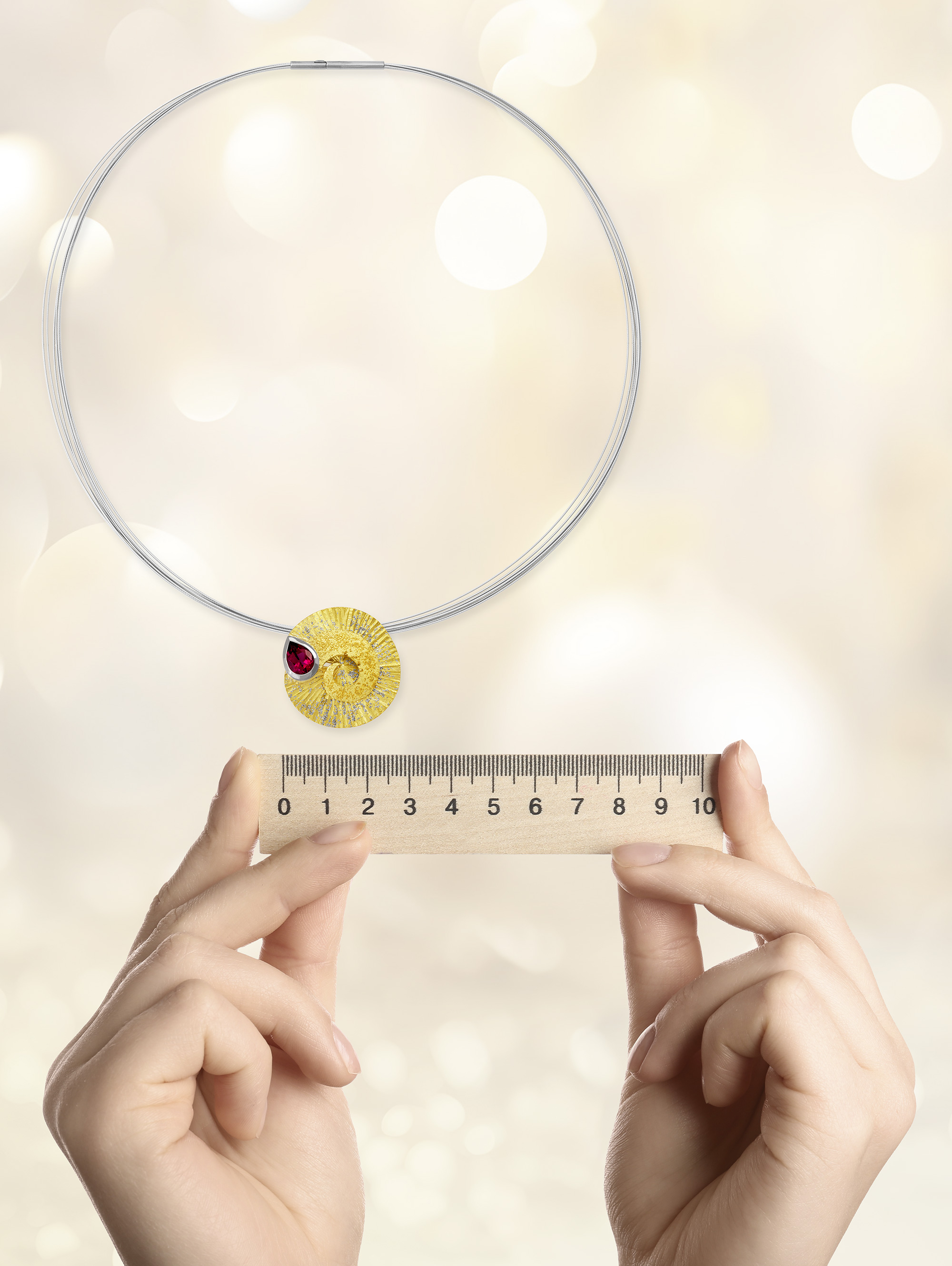 Anhänger "Seerose" mit Turmalin