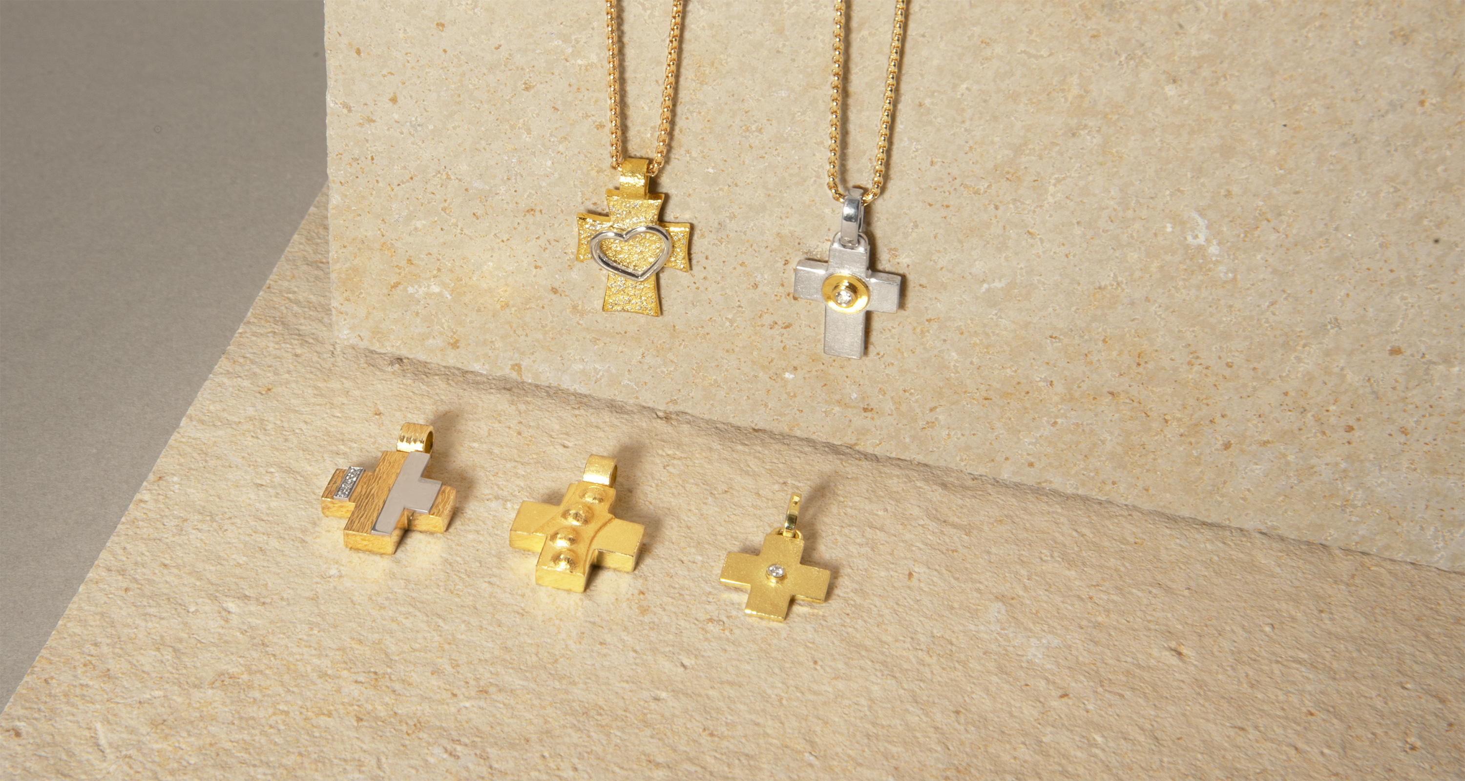 LESER Symbolschmuck-Kreuze-Banner LESER Symbolschmuck-Kreuze-Banner